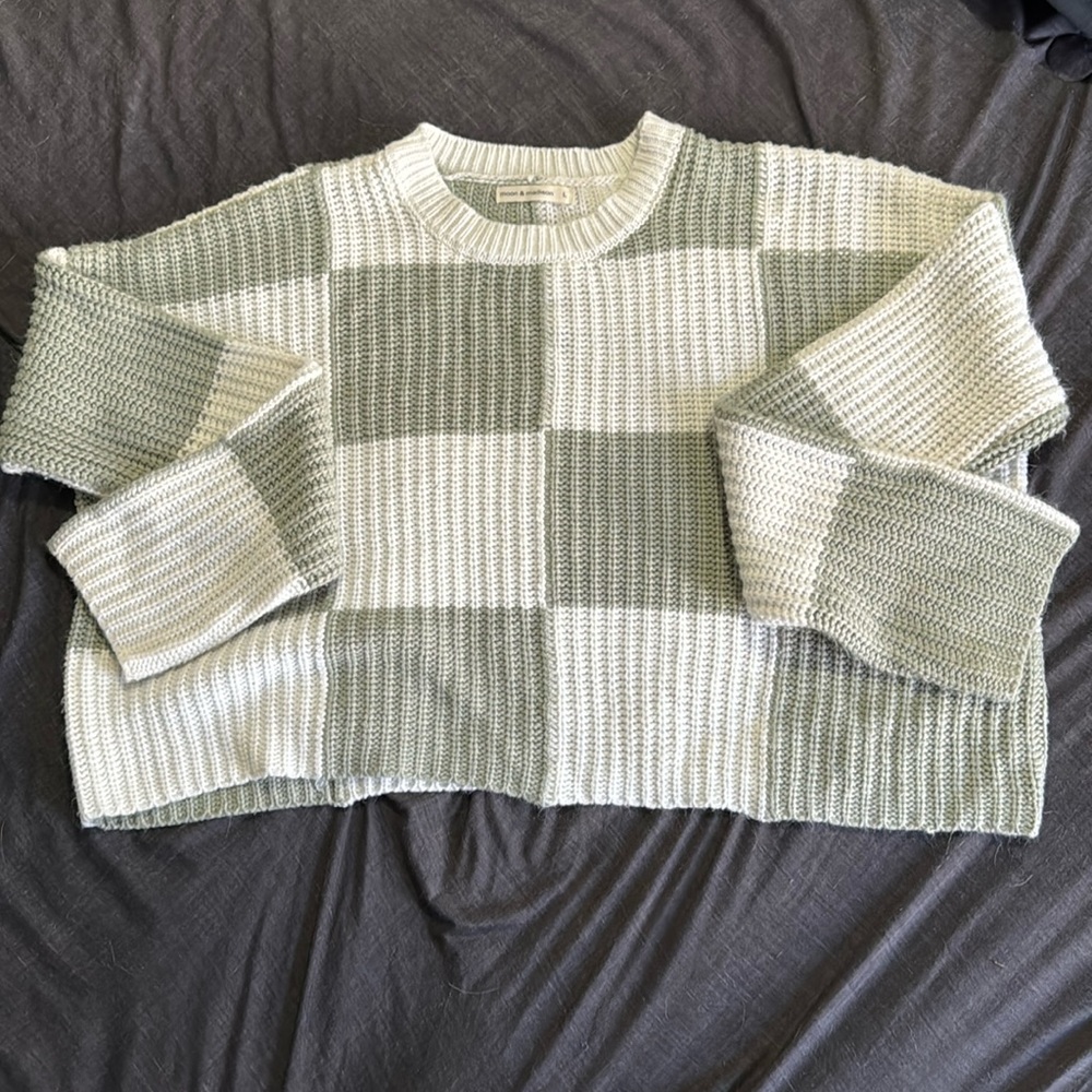 White and sage green Moon & Madison sweater!
